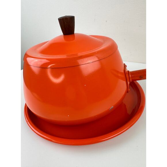 Vintage Bright Orange Fondue Pot Plate Combo Aluminum Wooden Handle with Lid - Picture 2 of 11
